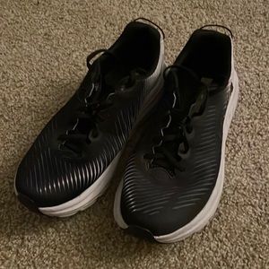 HOKA Rincon 3